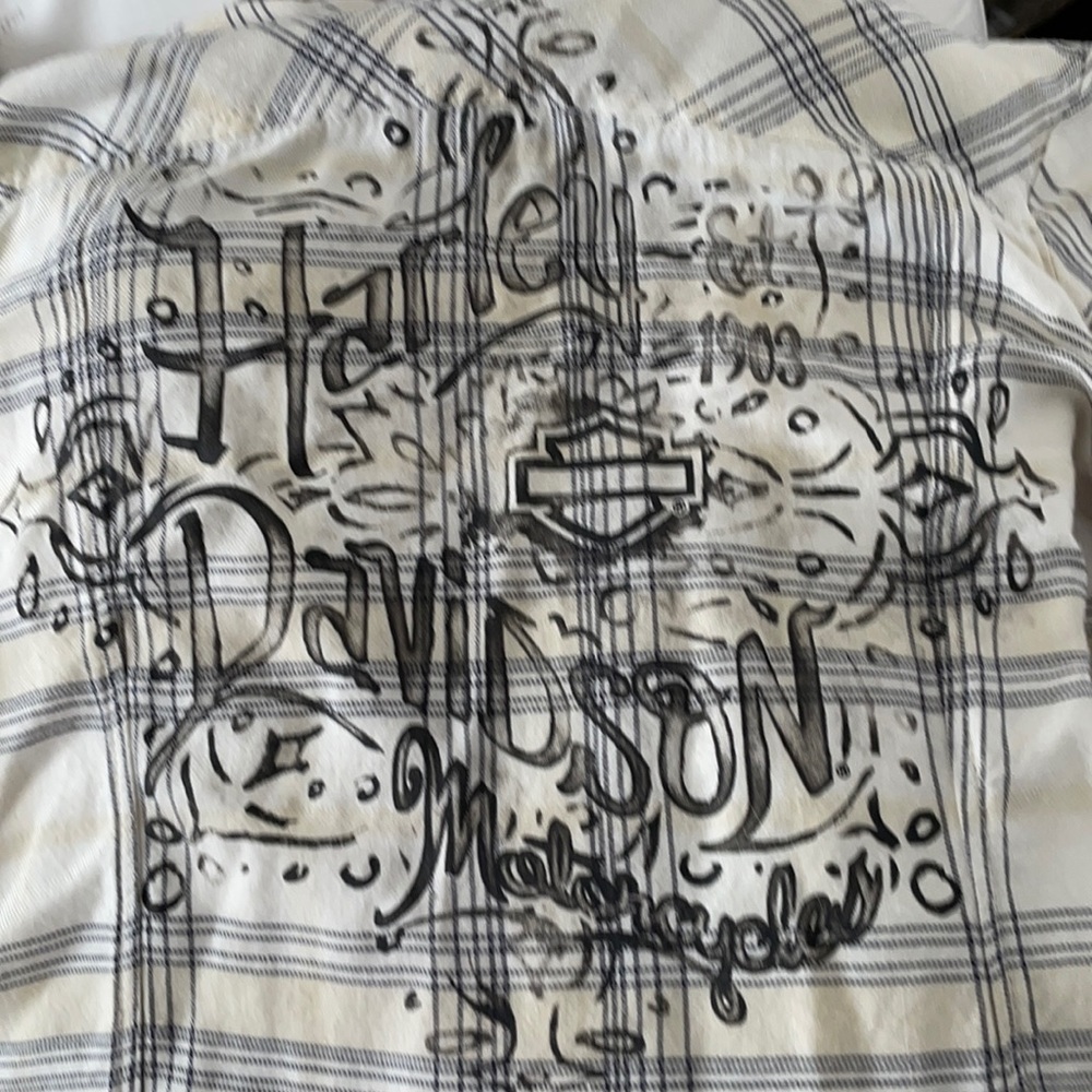 Women’s Harley Davidson Long Sleeved Shirt